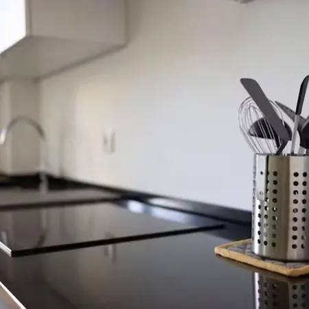 Apartamento Moderno De 2 Quartos ליסבון